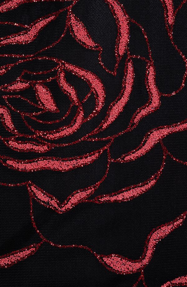 Hosszú csillógó piros rózsás ruha
